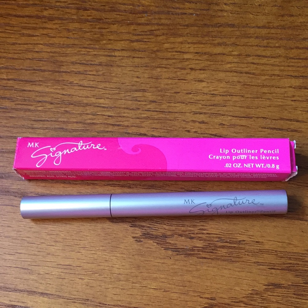 Mary Kay Lip Outliner Pencil lot of 2